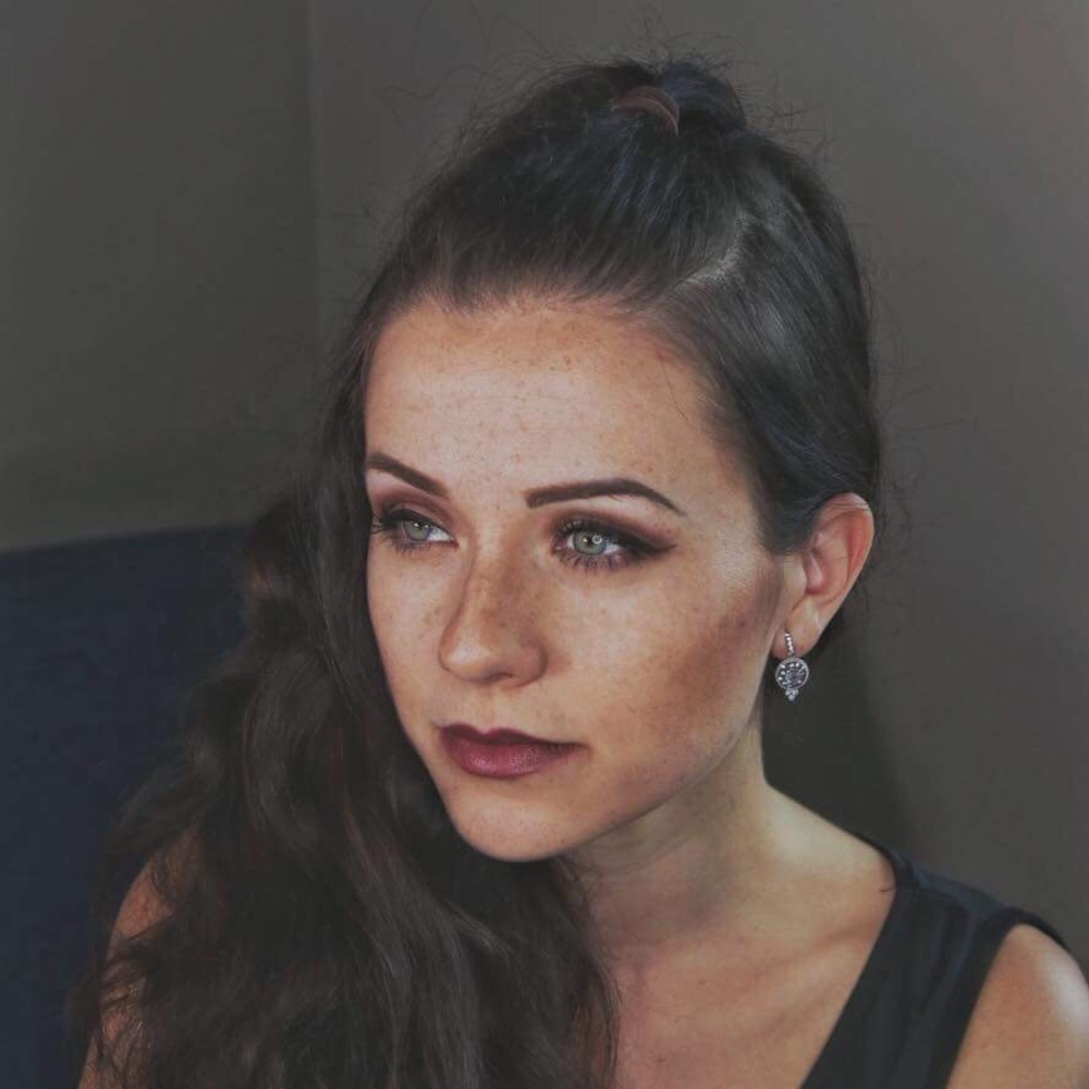 Meet your Posher, Michaela